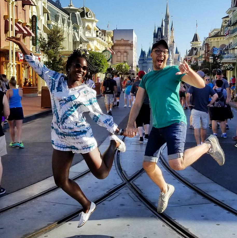 La La Anthony, Erykah Badu and Solange and More Celebs Out and About

 
